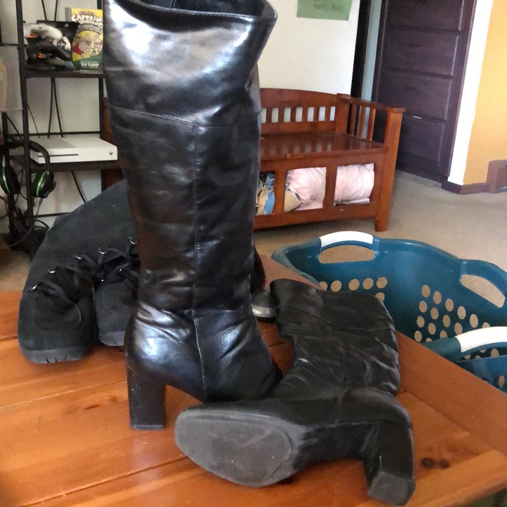 EUC Nickels Calf-high Heeled black Boots Sz 9m